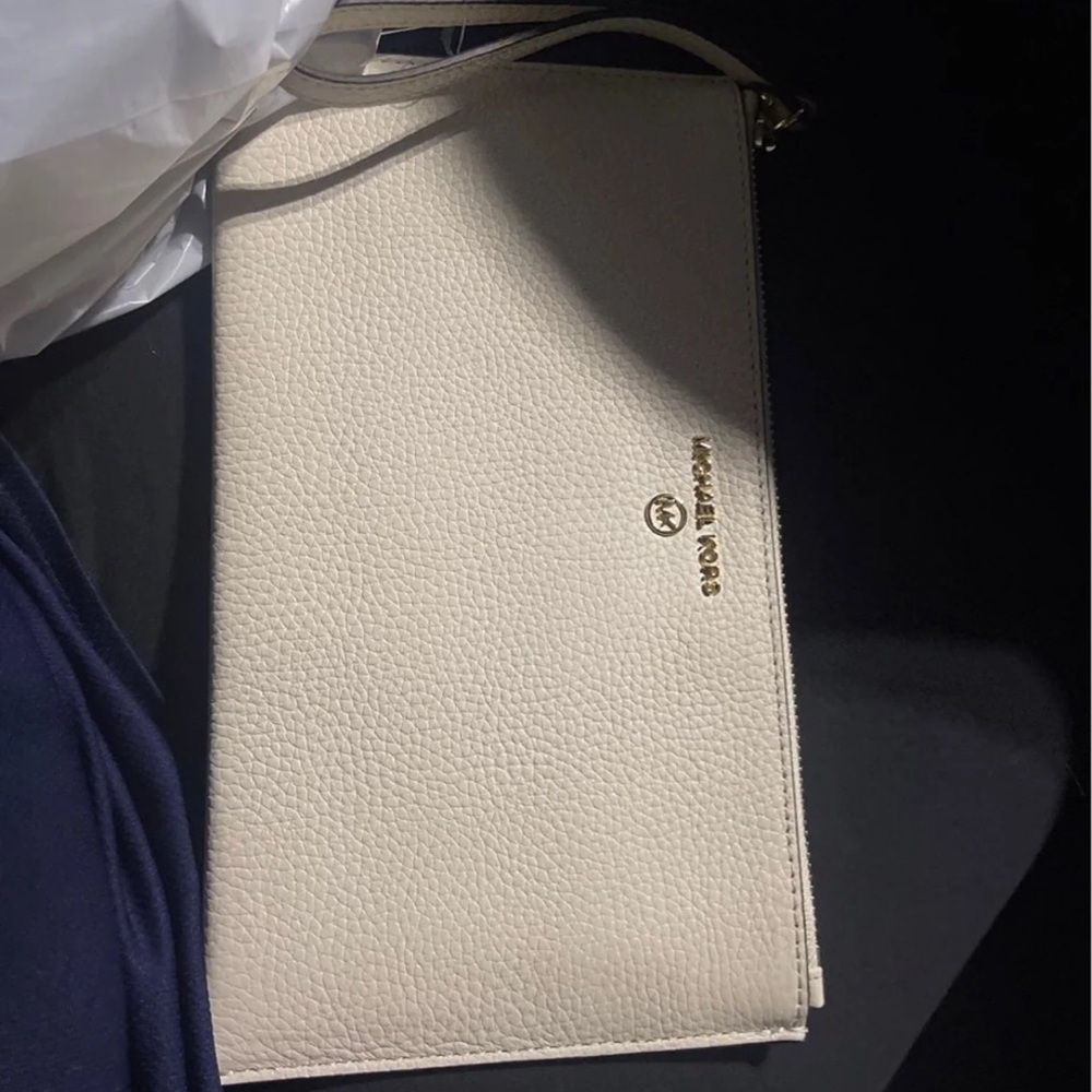 MK wallet